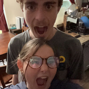 Meet your Posher, Aurora